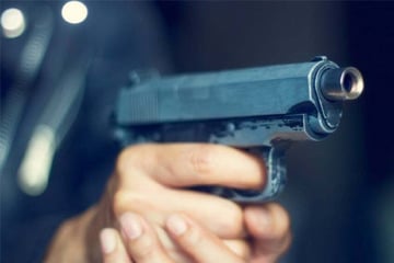 Schüsse vor Sekundarschule: Polizei fahndet nach grauem Audi