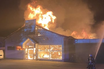 Schon wieder: "Tanzcafé" in Stendal brennt erneut nieder