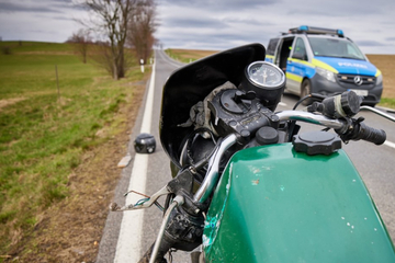 Tödlicher Wildunfall: Motorradfahrer und Reh sterben nach Zusammenstoß