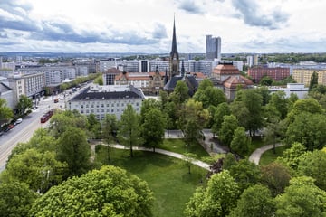 Duo gab ihr unbekannte Tabletten: 21-Jährige in Chemnitzer Park belästigt