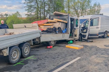 Schwerer Frontal-Crash in Helmstadt: Acht Verletzte und Lebensgefahr nach Unfall