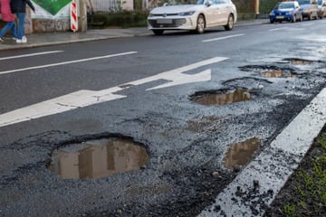 Leipzig: Immer mehr Schlaglöcher durch harten Winter: Kann Leipzig alle Schäden beheben?