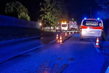 Auto überschlägt sich in der Altmark: Fahrer stirbt noch am Unfallort