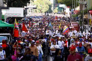 Venezuelans march to demand release of abducted Nicolas Maduro: "We feel confused, sad, angry"