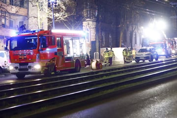 Stuttgart: Brand in Stuttgarter Mehrfamilienhaus: Leblose Person geborgen