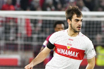 Transfermarkt im Ticker: VfB Stuttgart parkt Sturmtalent in der Heimat