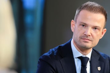 Staatskanzlei geht juristisch gegen AfD-Fraktion vor - "Wir lassen uns das nicht gefallen"