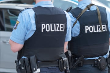 Frankfurt: Staatsschutz ermittelt! Mann ruft volksverhetzende Parolen in Frankfurt