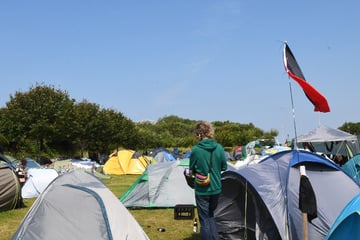 Protestcamp auf Sylt offiziell zu Ende, doch nicht alle Punks gehen