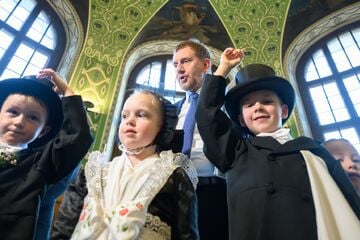 Tanz, Musik und Lyrik: Vogelhochzeit bei Kretschmer