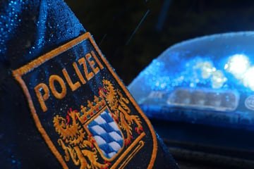 Polizist in München von Auto erfasst: Junger Beamter schwer verletzt