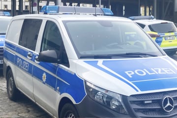 Berlin: Betrunkener beleidigt Kind (10) fremdenfeindlich und schmeißt Böller auf es
