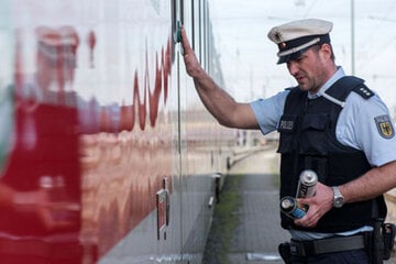 Sprayer erwischt: Graffiti-Aktion sorgt für mehr als 1100 Minuten Verspätung