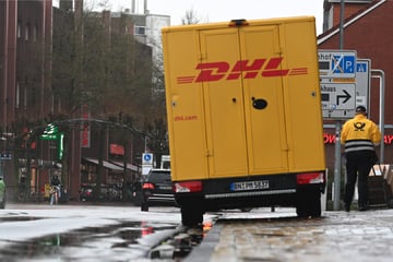 Köln: Kölner Postauto gestohlen: Mann wollte Pakete plündern