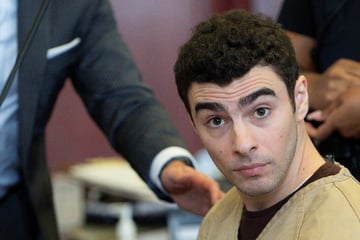 Luigi Mangione sees terrorism charges dropped as judge sets start date for trial