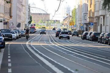 Millionen-Projekt im Leipziger Norden: Parkplätze müssen Straßenbäumen weichen