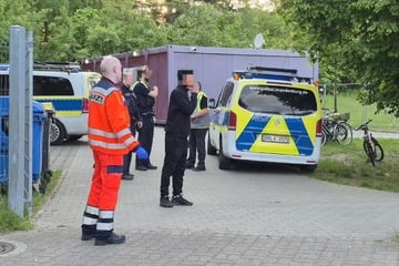 Holzbrett gegen Messer: Männer zoffen sich in Wohnheim wegen Fahrrad