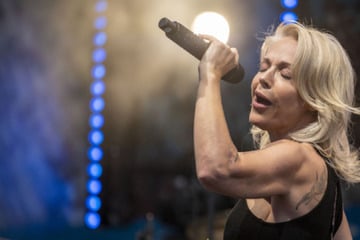 Schlager-Queen Michelle kündigt Bühnen-Comeback an: "Ich möchte euch wirklich nahe sein"