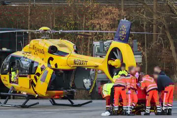 Verpuffung auf Firmengelände: Hubschrauber im Einsatz