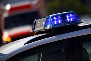BMW-Fahrer alkoholisiert: 85-jähriger Pedelec-Fahrer stirbt nach schwerem Unfall