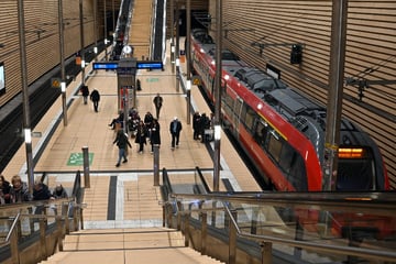Leipzig: City-Tunnel am Montagmorgen gesperrt: Notrufe wegen Schlägerei von Fußballfans