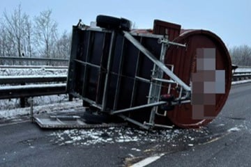 Kurioser Unfall auf Autobahn: Saunafass sorgt für Vollsperrung