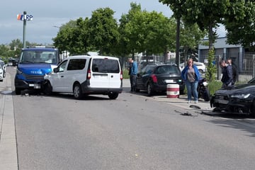 Unfall in Leipzig mit drei Fahrzeugen