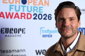 Daniel Brühl bangt um die Zukunft seiner Kinder: "Die erwischt es hoffentlich wieder besser"