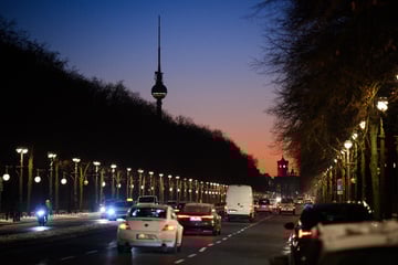 Berlin: Achtung, Autofahrer: Sperrungen zu Silvester rund ums Brandenburger Tor
