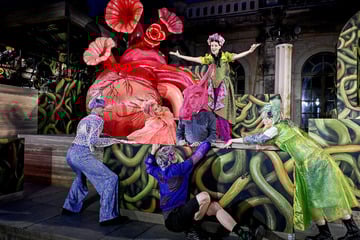Dresden: Shakespeares "Sommernachtstraum" im Japanischen Palais: All You Need Is Love
