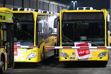 Warnstreiks ab Januar möglich: ver.di will mehr Urlaub, Ruhezeit und Geld für BVG-Mitarbeiter