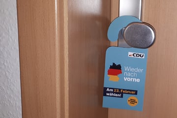 Aufdringliche Wahlwerbung in Dresdner Mietshaus: Das sagt die CDU dazu!