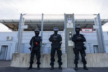 Mutter nahm Terror-Tod ihrer Kinder in Kauf: IS-Mitglied in Düsseldorf vor Gericht