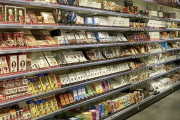 Erst geklaut, dann Supermarkt-Mitarbeiterin angegriffen: Zwei Frauen im Krankenhaus