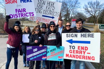 Ohioans deliver hundreds of thousands of signatures to end gerrymandering: "Fair districts now!"