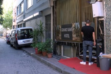 Tragödie im Familien-Urlaub: Vater geht mit Söhnen essen, am nächsten Tag sind sie tot