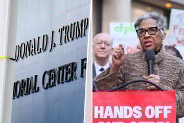 Ohio Lawmaker sues Trump over shock Kennedy Center name change: "Not unanimous!"