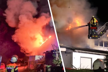 Meterhohe Flammen: Gebäude in Sinsheim brennt lichterloh!