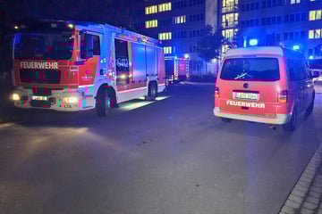 Leipzig: Großeinsatz in Leipzig-Grünau: Feuerteufel legt wieder Brand in Hochhaus