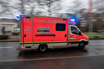 Hilfe für die Kleinsten: Neues Kinder-Rettungsauto brummt durch Köln