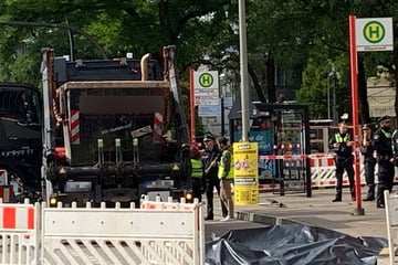 LKW übersieht Radfahrerin: 71-Jährige stirbt