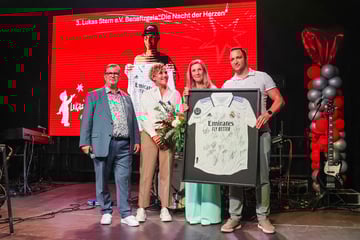 Chemnitz: 22.500 Euro für ein Trikot! Spendenfieber bei der "Lukas' Stern"-Gala