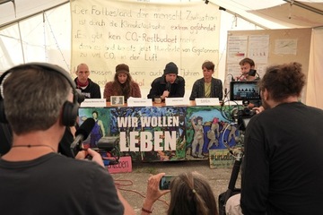 Berlin: Hungerstreik-Camp gibt auf! "Regierung hätte uns sterben lassen"