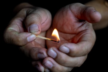 Feuer in Erfurter Altstadt gelegt: Wer hat etwas gesehen?