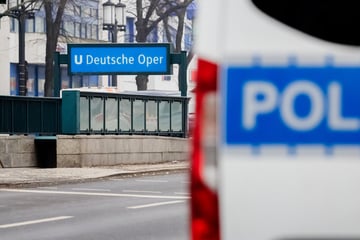 Berlin: Vape ins Gleisbett gefallen: Teenager stirbt durch Stromschlag