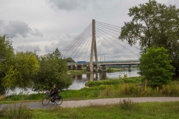 Vollsperrung am Elberadweg: Hier müssen Radler auf die Bremse treten