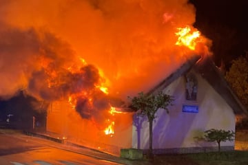 Flammeninferno in Schützenhaus: War es vorsätzliche Brandstiftung?