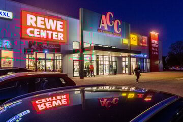 Chemnitz: Fünf mutmaßliche Drogendealer im Alt Chemnitz Center auf Klo erwischt