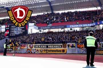 9000 lautstarke Dynamo-Fans in Nürnberg, aber es bleibt friedlich!