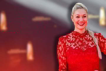 Ehemalige "The Masked Singer"-Jurorin Ruth Moschner feuert gegen Milliardäre
